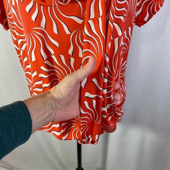 Diane Von Furstenburg Size 8 Dione Silk Stretch Drape Blouse Coral Short Sleeves - Picture 7 of 14